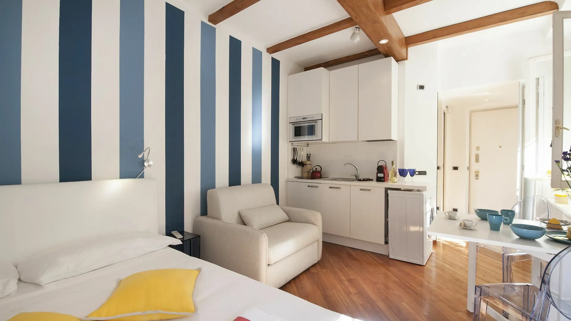 At Home Heart Of Milan - Manzoni Italy