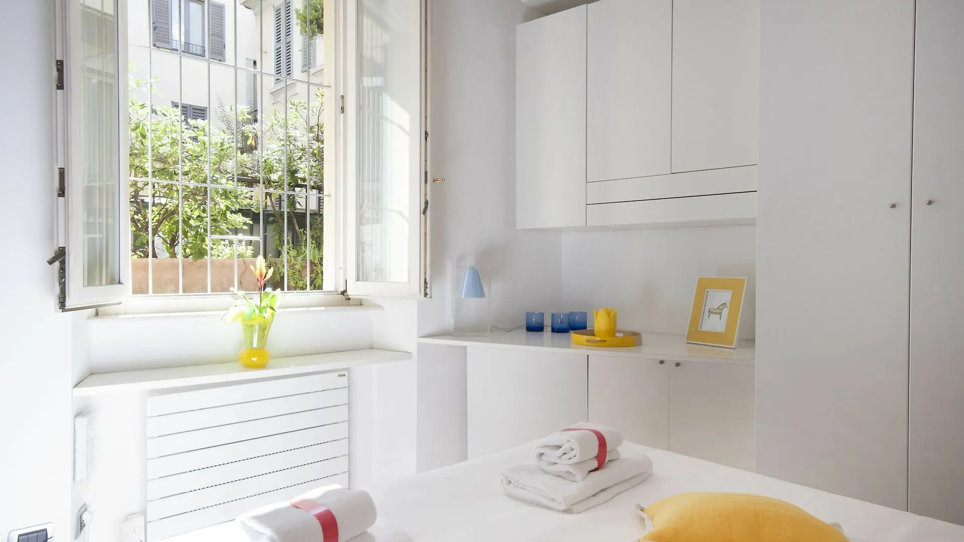 At Home Heart Of Milan - Manzoni Italy